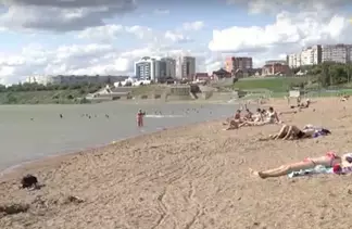 «Заплыв с бутылками» едва не привел к гибели четверых подростков