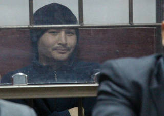 «Алматинский стрелок» Руслан Кулекбаев дважды пытался покончить с собой в тюрьме