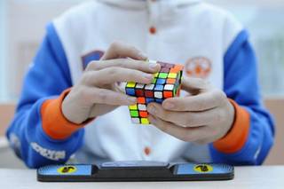 9-летний сборщик кубика Рубика принял участие в первенстве в Семее