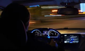 В Семее сотрудник СТО угнал автомобиль жителя России