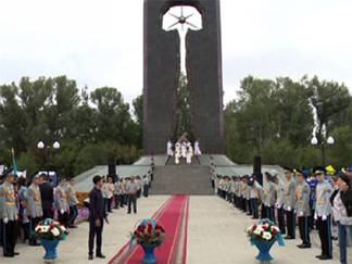 В Семее почтили память всех жертв ядерных испытаний