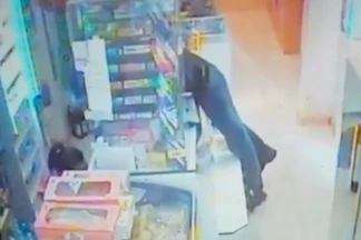 В Акмолинской области совершен налет на продуктовый магазин