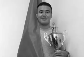 В Семее во время драки в очереди за углём убили известного спортсмена