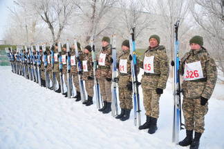 Военнослужащие «Востока» на лыжах