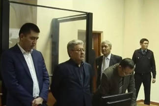 В Актобе вкладчики требуют освободить обвиняемого в создании финансовой пирамиды
