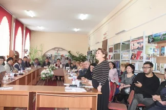 Нехватка зданий в Семее: детская библиотека, диагностический центр и психиатрическое отделение делят одно здание
