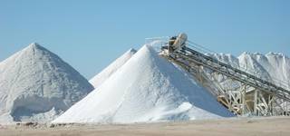 Эксперт ВОЗ: Казахстан - чемпион по потреблению соли