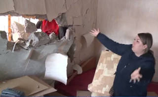 Жильцы пострадавшего от взрыва дома в Таразе требуют другое жилье