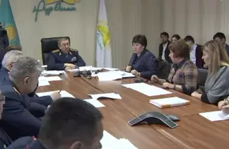 О чем казахстанцы просили главного полицейского страны?