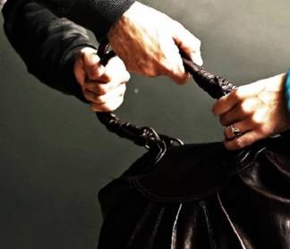 В Семее «по горячим следам» задержали грабителя