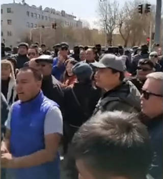 Митинги прошли в Нур-Султане и Алматы
