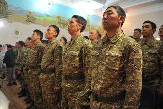 В ВКО завершились воинские сборы с военнообязанными