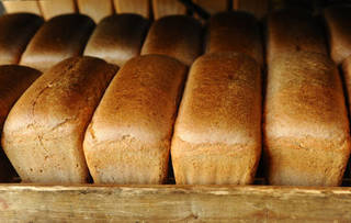 Где продают самый дорогой хлеб в Казахстане