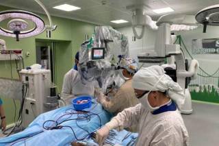 Тысячу операций за 8 месяцев провели в новой гибридной операционной в Семее