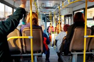 Свыше семи тысяч детей бесплатно пользуются общественным транспортом в Семее