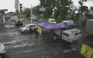 77-летний мужчина сбил полицейского на блокпосту в Алматы