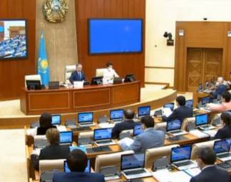 Из-за простоя предприниматели задолжали по кредитам 147 млрд тенге