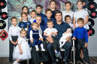 В самой многодетной семье СКО родился 16-й ребенок