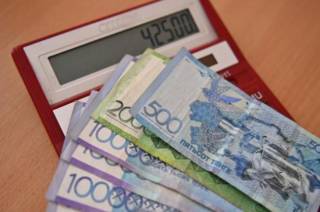 Будут ли выплачивать казахстанцам 42 500 тенге повторно, ответил министр