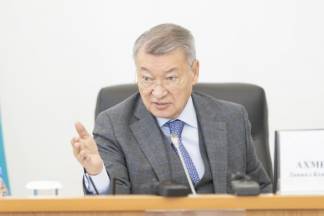 В Семее и Усть-Каменогорске откроют отделения для тяжело больных пациентов с COVID-19 и пневмонией