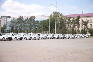 Медикам Семея вручили ключи от автомобилей