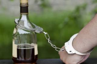 В Семее молодой человек похитил четыре бутылки дорогостоящего виски