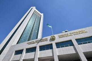 6 политических партии в Казахстане допускаются на выборы в Мажилис