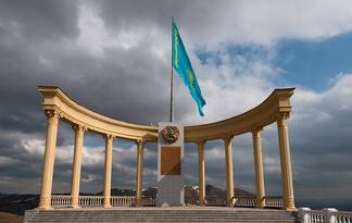 Г. Илеуова: Казахстанский Центр теряет управление регионами
