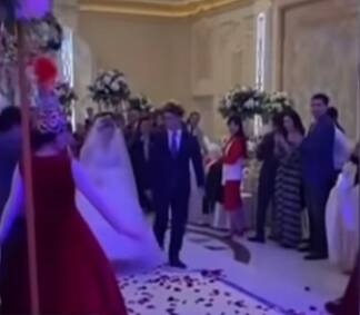 Известных спортсменов и акынов накажут за пышную свадьбу в Семее