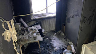 Женщина сгорела в закрытом помещении стоматологии в Уральске