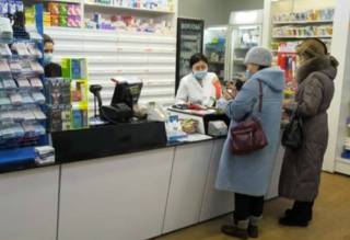 Владельцы аптек против введения предельных цен на антиковидные лекарства
