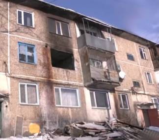 Мать выбросила детей из окна, чтобы спасти от пожара
