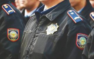 Полицейские продавали данные казахстанцев в Алматы