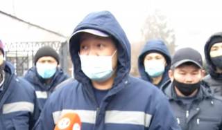 Алматинским спасателям два месяца не платят зарплату