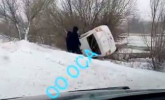 В Семее произошло опрокидывание автомобиля