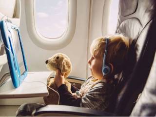 Бесплатные авиабилеты для детей предлагают внедрить в Казахстане