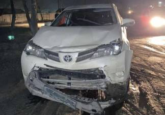 В Семее водитель врезался в автомобиль и скрылся с места ДТП