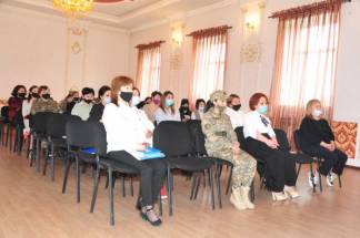 Мероприятие с женами военнослужащих провели в Семейском гарнизоне