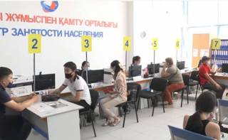 Вакансии есть, а работы нет: почему казахстанцы не могут трудоустроиться?