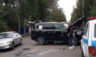 В Семее перевернулся внедорожник