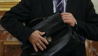 Встал и ушел: в Семее чиновник покинул пресс-конференцию в прямом эфире