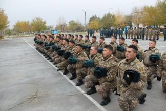 В инженерно-саперном полку Семейского гарнизона чествовали увольняемых в запас