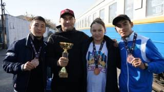 Семейские самбисты завоевали три бронзовых медали на чемпионате мира