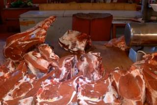Виноваты перекупщики: мясо в Казахстане будет только дорожать