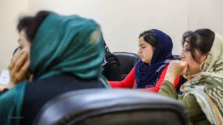 Десятки студентов из Афганистана не могут попасть в Казахстан на обучение