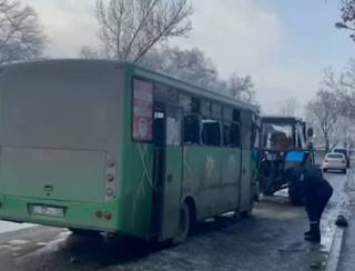 В Алматы в ДТП с двумя автобусами пострадали 14 человек