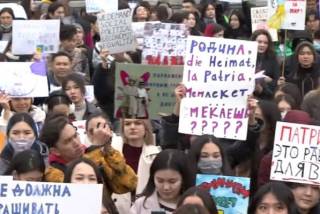 Митинг феминисток прошел в Алматы