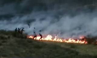 В Карагандинской области не могут потушить природный пожар