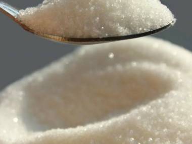 Чиновники пообещали казахстанцам дешевый сахар