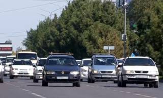 Серые схемы ввоза автомобилей в Казахстан выявили в ДГД